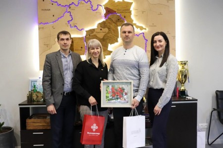 Ukrainoje aptartos bendradarbiavimo sutarties pasirašymo galimybės
