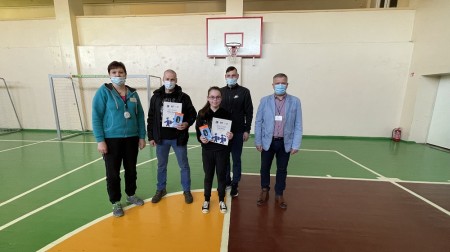 Ariogalos gimnazijos bendruomenė dalyvavo projekte „Mokyklos eina“