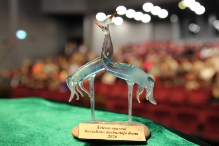 Socialinių darbuotojų dienos proga Raseiniuose įteiktos mero padėkos ir naujoji nominacija „Šviesos sparnai“