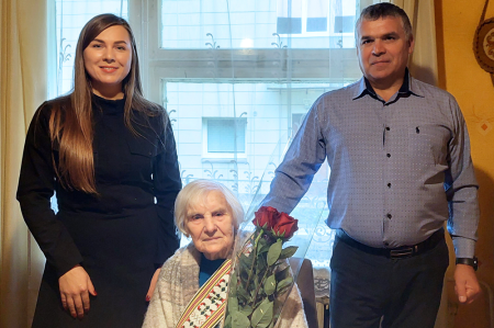 Pasveikinta šimtametė raseiniškė