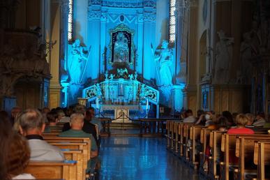 0003_baznyciu-naktys-siluva_1640951708-4b7cdbd250c29e9737413fcd0b90cce1.JPG