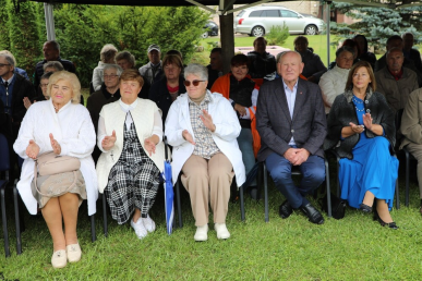0004_sveciai-2_1756282479-0f3d873616c00dce932696a86fba2ddb.jpg